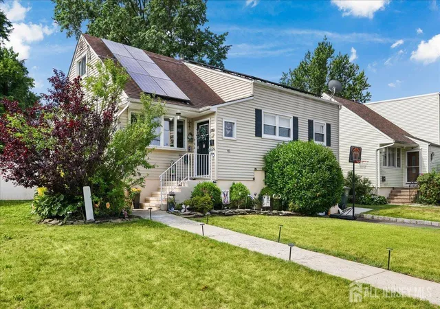 Homes for sale in Fords, NJ | 42 Mildred Ln, Fords, NJ 08863 | MLS# 2700637R