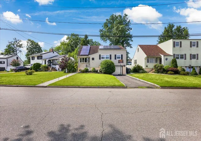 Homes for sale in Fords, NJ | 42 Mildred Ln, Fords, NJ 08863 | MLS# 2700637R