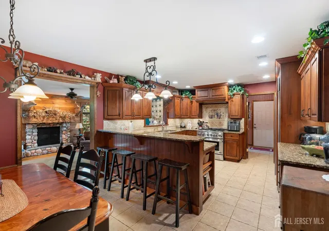 Photo 3 of Single family home for sale at 655 524 Route, Allentown, NJ 08501 | MLS# 2702123R | Listing updated on 2026-10-07