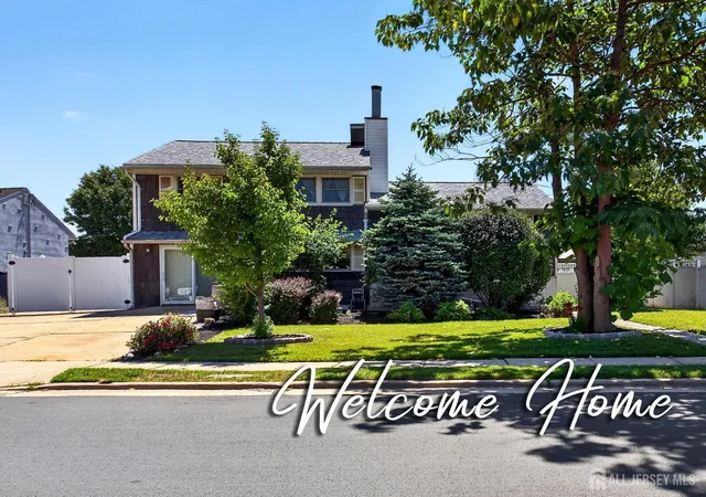 Homes for sale in Carteret, NJ | 52 Jackson Ave, Carteret, NJ 07008 | MLS# 2618220R