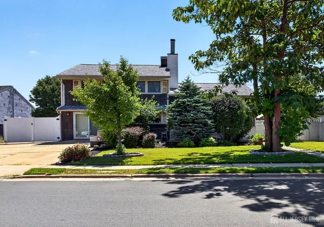 Homes for sale in Carteret, NJ | 52 Jackson Ave, Carteret, NJ 07008 | MLS# 2618220R