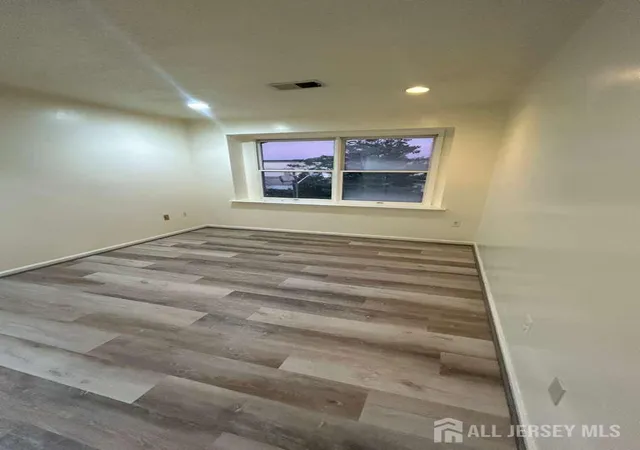 7th image of 736 Edpas Rd, New Brunswick, NJ 08901 | MLS# 2702553R