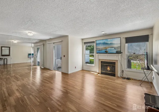 2nd image of 118 Magee Ct, East Brunswick, NJ 08816 | MLS# 2702708R