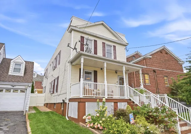Photo 3 of Single family home for sale at 583 Mckeon St, Perth Amboy, NJ 08861 | MLS# 2703537R | Listing updated on 2026-09-11