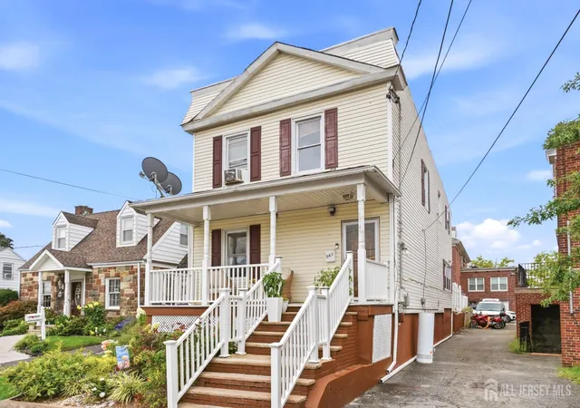 Photo 3 of Single family home for sale at 583 Mckeon St, Perth Amboy, NJ 08861 | MLS# 2703537R | Listing updated on 2026-09-11