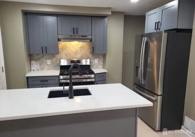Homes for sale in New Brunswick, NJ | 174 Rutgers St, New Brunswick, NJ 08901 | MLS# 2613667R