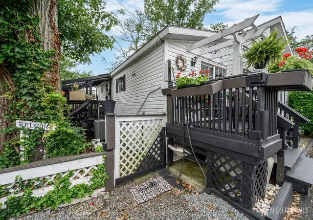 19th image of 223 Madison St, Eatontown, NJ 07724 | MLS# 2701335R
