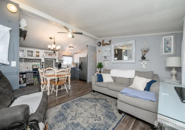 4th image of 223 Madison St, Eatontown, NJ 07724 | MLS# 2701335R