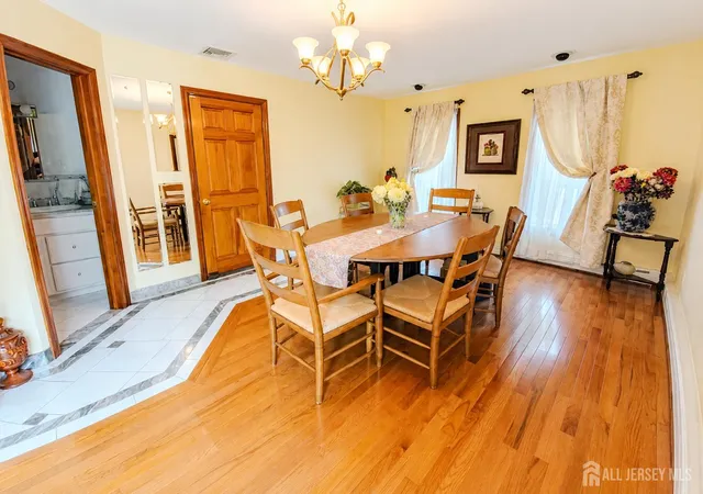 image of 41 Edgewood Ave, Colonia, NJ 07067 | MLS# 2701735R