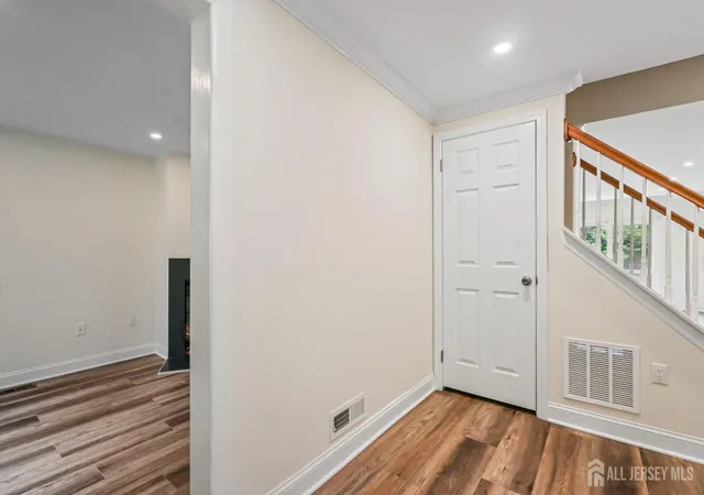 4th image of 95 Thoreau Dr, Plainsboro, NJ 08536 | MLS# 2701712R