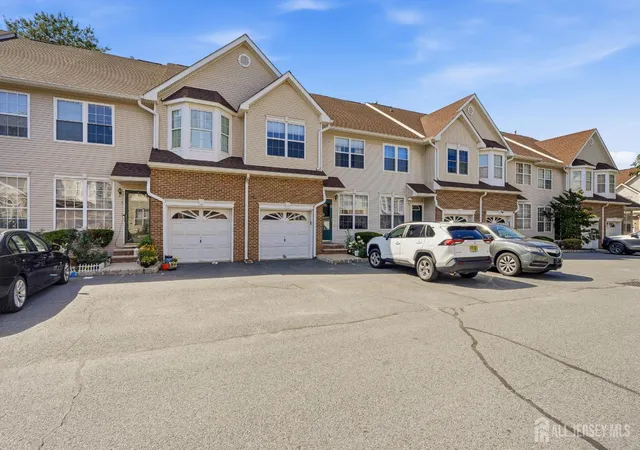 1st image of 4 Reins Ct, Somerset, NJ 08873 | MLS# 2617884R