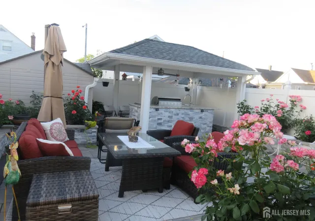 Photo 4 of Single family home for sale at 336 Sutton St, Perth Amboy, NJ 08861 | MLS# 2617718R | Listing updated on 2026-08-23