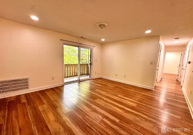 5th image of 2315 Ravens Crest Dr, Plainsboro, NJ 08536 | MLS# 2615948R