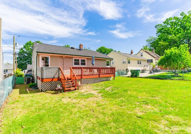 Homes for sale in Edison, NJ | 66 Rose St, Edison, NJ 08817 | MLS# 2616828R