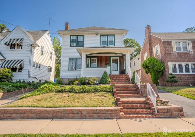 Homes for sale in New Brunswick, NJ | 215 New York Ave, New Brunswick, NJ 08901 | MLS# 2700039R