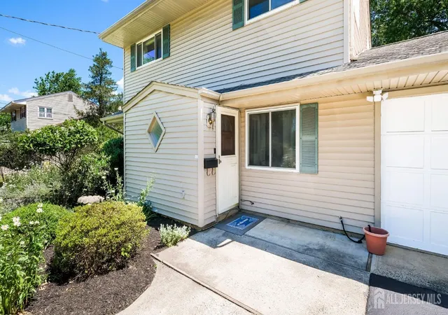 Homes for sale in South Brunswick, NJ | 50 Sand Hills Rd, South Brunswick, NJ 08824 | MLS# 2617875R