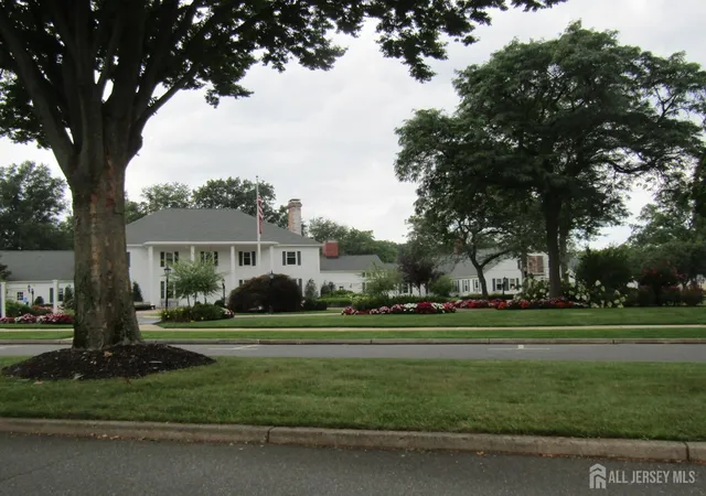 12th image of 108 P Hanover Ln, Monroe Township, NJ 08831 | MLS# 2617105R