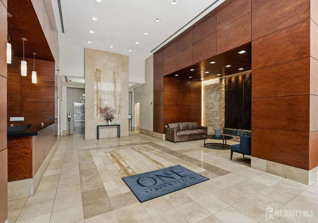 Homes for sale in New Brunswick, NJ | 1 Spring St #2006, New Brunswick, NJ 08901 | MLS# 2614639R