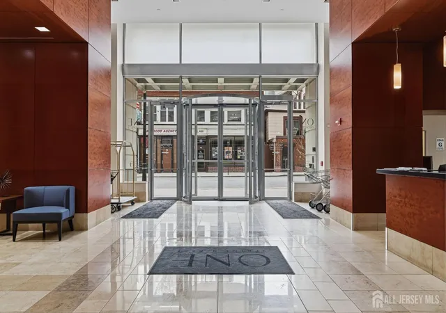 Homes for sale in New Brunswick, NJ | 1 Spring St #2006, New Brunswick, NJ 08901 | MLS# 2614639R