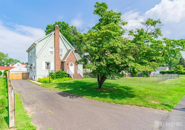 Photo 1 of Single family home for sale at 139 Palmer Ave, South Plainfield, NJ 07080 | MLS# 2600522R | Listing updated on 2025-09-29