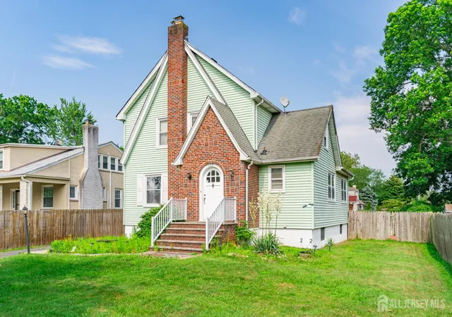 Photo 3 of Single family home for sale at 139 Palmer Ave, South Plainfield, NJ 07080 | MLS# 2600522R | Listing updated on 2025-09-29