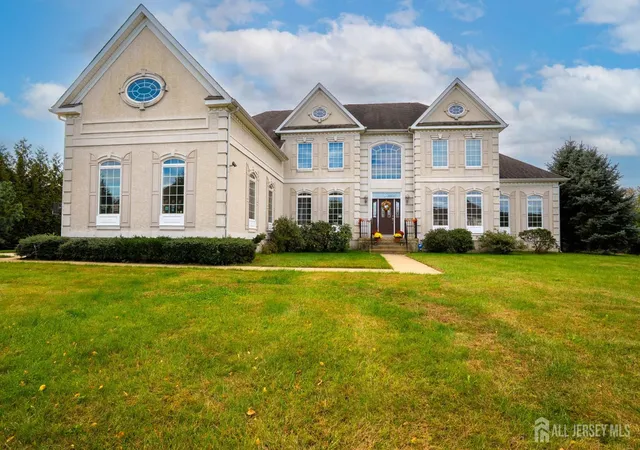 Photo 1 of Single family home for sale at 10 Angelo Ct, Monroe Township, NJ 08831 | MLS# 2700594R | Listing updated on 2026-07-16