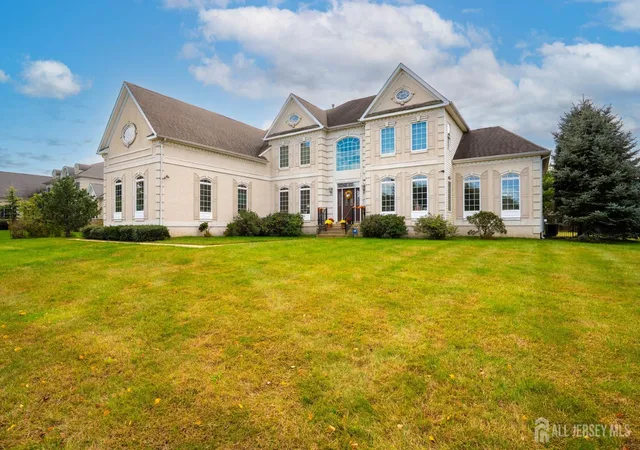 Photo 3 of Single family home for sale at 10 Angelo Ct, Monroe Township, NJ 08831 | MLS# 2700594R | Listing updated on 2026-07-16