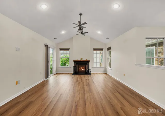 4th image of 127 Chariot Ct, Piscataway, NJ 08854 | MLS# 2701621R