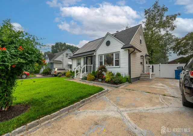 3rd image of 156 Baker Ave, South Plainfield, NJ 07080 | MLS# 2617851R