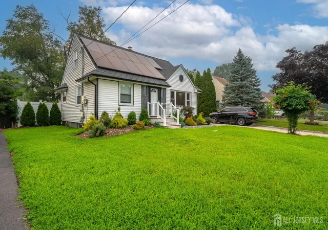 4th image of 156 Baker Ave, South Plainfield, NJ 07080 | MLS# 2617851R