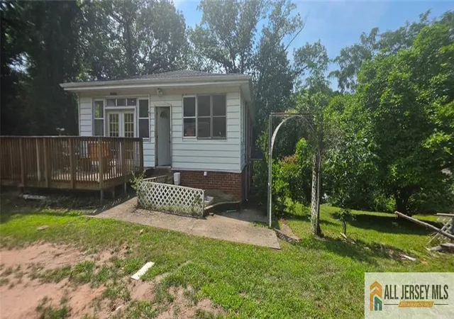 2nd image of 70 Wood Ave, Iselin, NJ 08830 | MLS# 2770110M