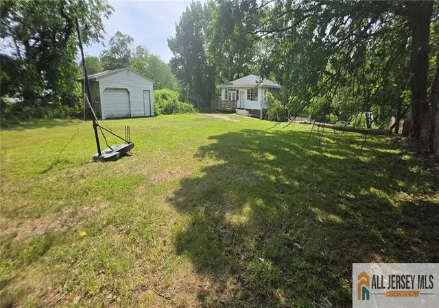 4th image of 70 Wood Ave, Iselin, NJ 08830 | MLS# 2770110M