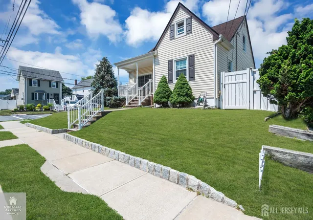 Homes for sale in South Amboy, NJ | 75 S Scott Ave, South Amboy, NJ 08879 | MLS# 2617972R