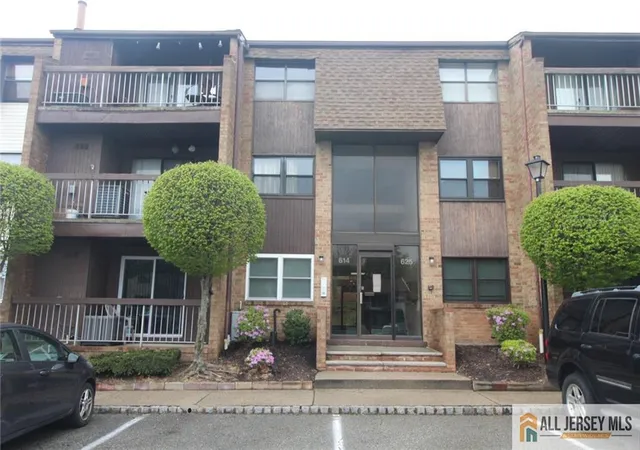 Photo 1 of Condo for sale at 615 Sharon Garden Ct #615, Woodbridge, NJ 07095 | MLS# 2660731M | Listing updated on 2025-11-06