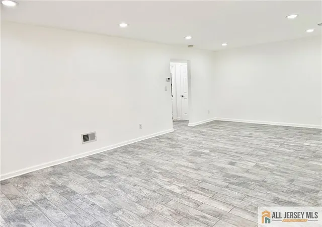 Photo 2 of Condo for sale at 615 Sharon Garden Ct #615, Woodbridge, NJ 07095 | MLS# 2660731M | Listing updated on 2025-11-06