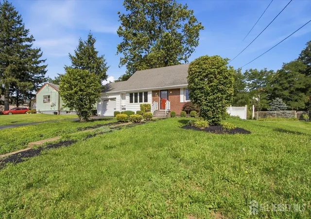 1st image of 36 Oakland Ave, Somerset, NJ 08873 | MLS# 2702633R