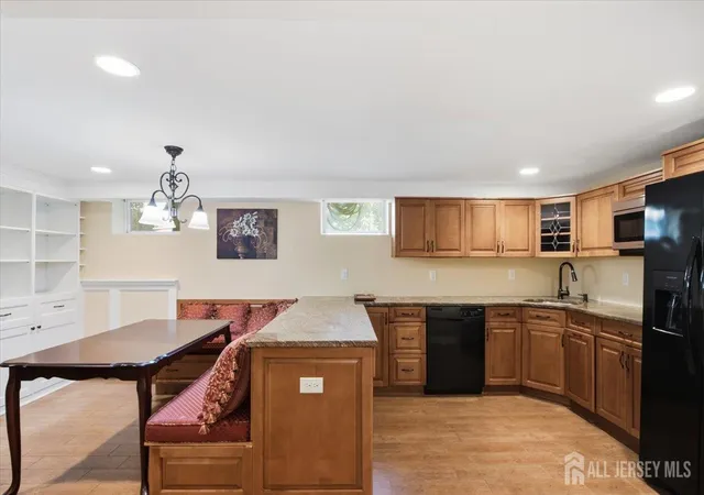 Photo 3 of Single family home for sale at 36 Oakland Ave, Somerset, NJ 08873 | MLS# 2702633R | Listing updated on 2026-09-22