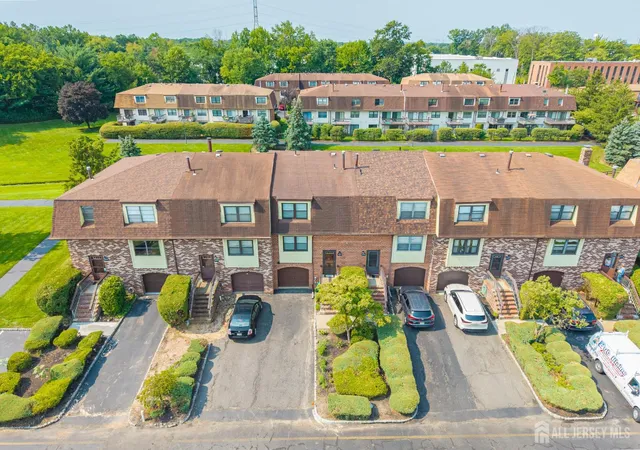 26th image of 3003 N Oaks Blvd N, North Brunswick, NJ 08902 | MLS# 2702678R
