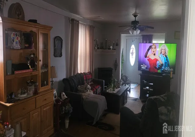 Photo 3 of Single family home for sale at 1246 Florence Ave, Union Beach, NJ 07735 | MLS# 2605842R | Listing updated on 2026-09-27