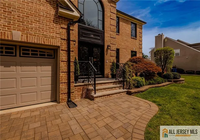 2nd image of 16 South St, Old Bridge, NJ 08857 | MLS# 2661699M