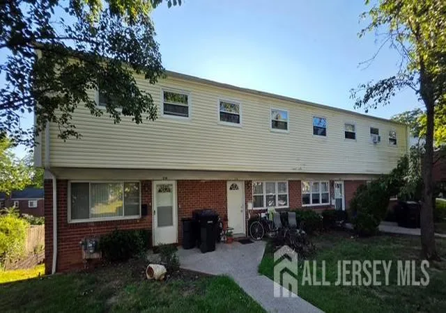 3rd image of 238 E Inza St, Highland Park, NJ 08904 | MLS# 2701097R