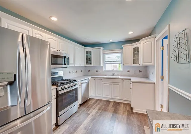 Photo 4 of Single family home for sale at 2300 Desisto Dr, Rahway, NJ 07065 | MLS# 2662325M | Listing updated on 2026-06-19