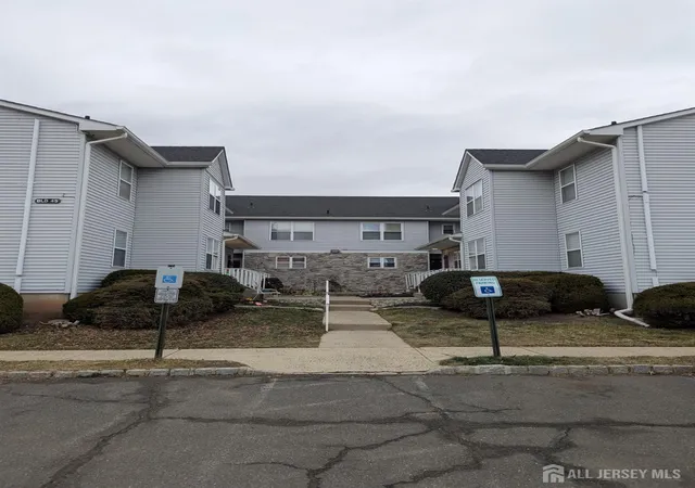 5th image of 316 Ventnor Ct, Piscataway, NJ 08854 | MLS# 2700396R