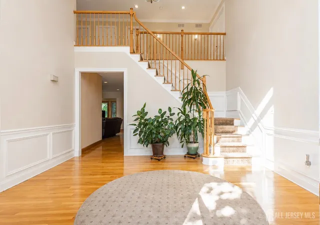 4th image of 40 Newland Ct, Bridgewater, NJ 08807 | MLS# 2702973R