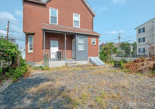 18th image of 52 Mine St, New Brunswick, NJ 08901 | MLS# 2702577R