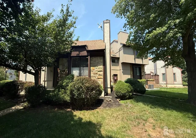 2nd image of 24 Emerald Ln, Old Bridge, NJ 08857 | MLS# 2618078R