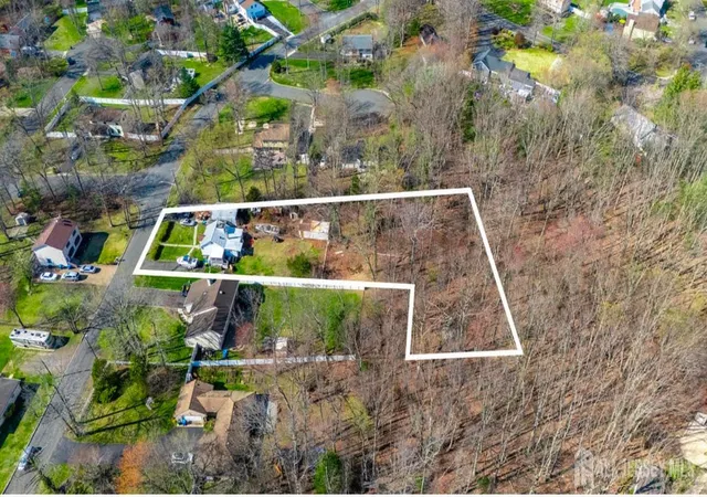 2nd image of 82 Norman Ln, Old Bridge, NJ 08857 | MLS# 2701634R