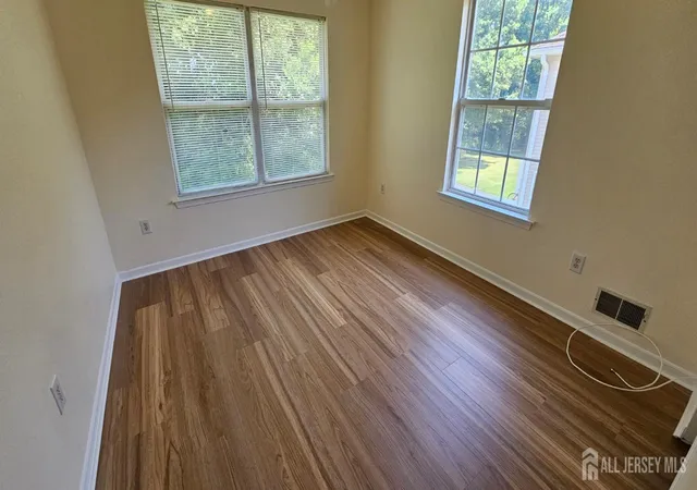 Photo 4 of Townhouse for sale at 405 Cobblestone Ct, Monmouth Junction, NJ 08852 | MLS# 2702800R | Listing updated on 2026-08-23