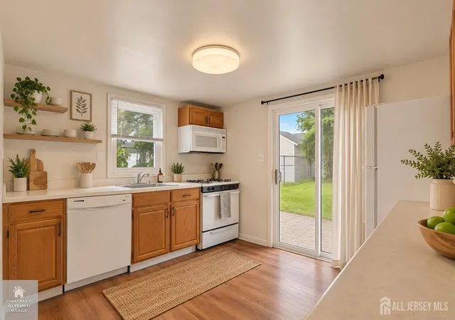 5th image of 24 Hillcrest Ave, Edison, NJ 08817 | MLS# 2701324R