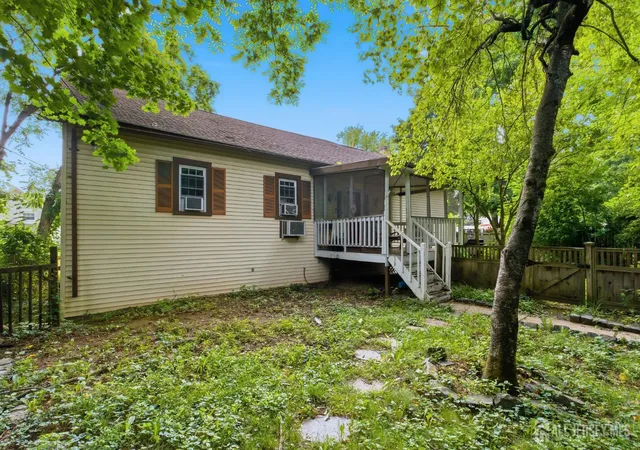 2nd image of 43 1/2 Carlton Ave, Washington Bor, NJ 07882 | MLS# 2700874R